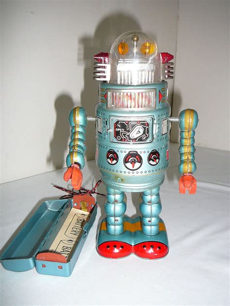 Alps Door Robot from 1950s/ebay | Space toys, Vintage toys, Retro robot