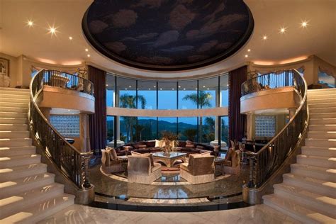 Take A Look Inside Eddie Murphy's Breathtaking $10 Million Mansion