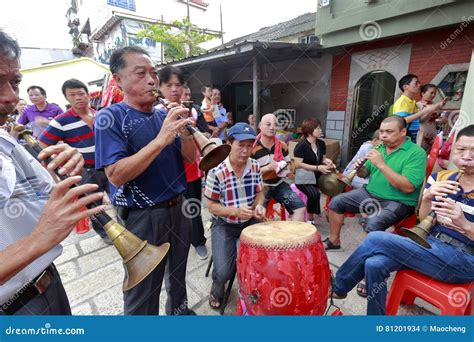 Chinese Traditional Folk Orchestra Editorial Stock Image - Image of ...