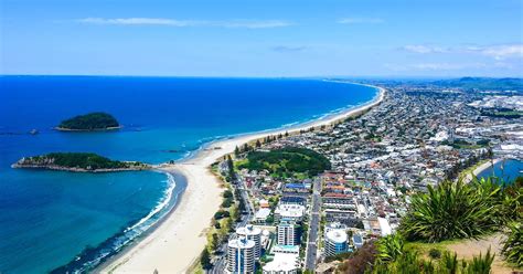 Mo around the world: Mount Maunganui // Beach time!!