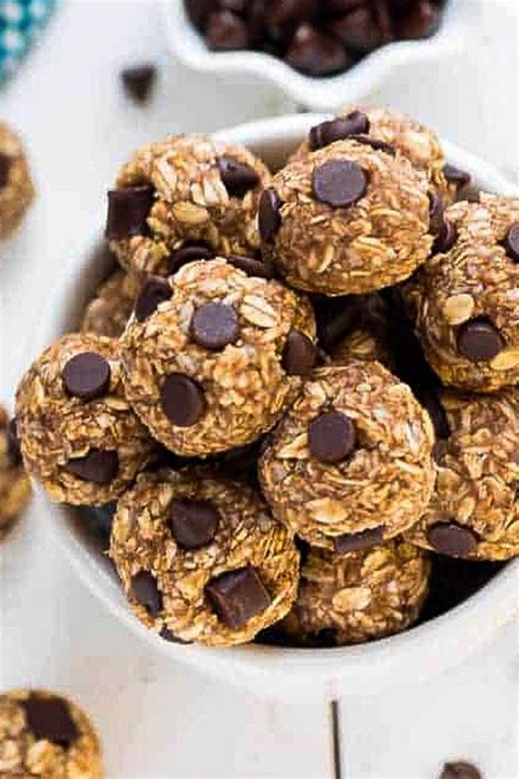 Peanut Butter Protein Balls - Low Carb | Keto | Grain-Free - Healthy Low Carb Breakfast or Snack ...