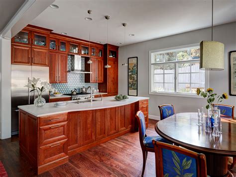 Oak Kitchen Cabinets: 4 Trends That Will Beautify Kitchens