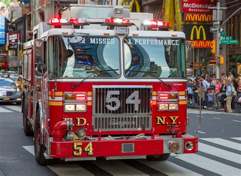 FDNY Brandweerwagen Gratis Stock Foto - Public Domain Pictures