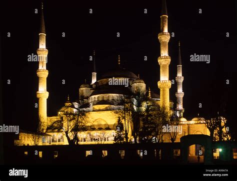 Turkey Istanbul Sultan Ahmed mosque night Stock Photo - Alamy