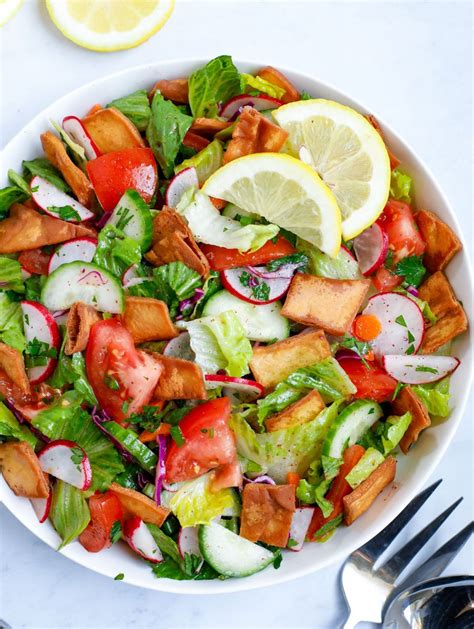 The Best Authentic Lebanese Fattoush Salad Recipe – Cookin' with Mima