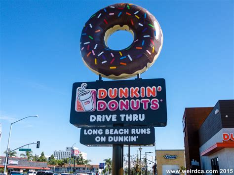 Giant Donuts of Los Angeles (and one Bagel) - Weird Nevada