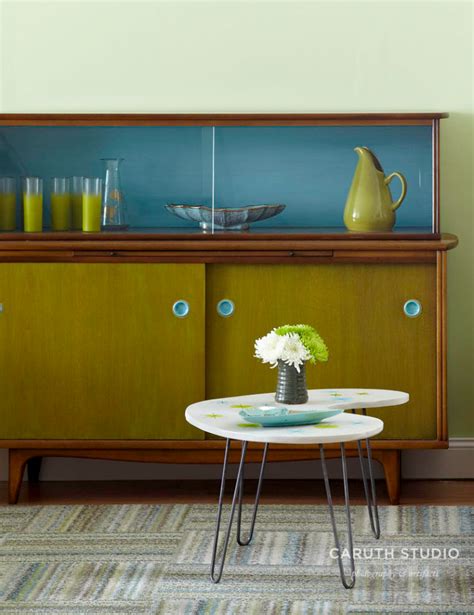 DIY Paint Makeovers: Mad About Midcentury, part 1 – Caruth Studio