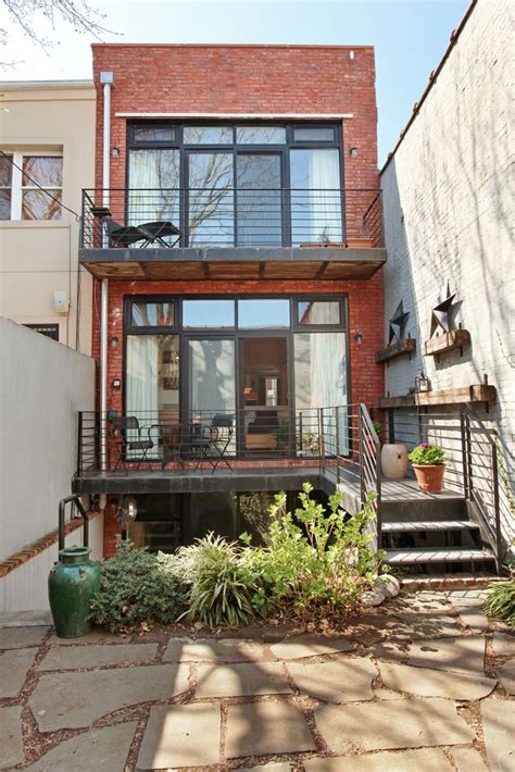 Row House, City House, Brooklyn Backyard, Townhouse Exterior, Backyard ...