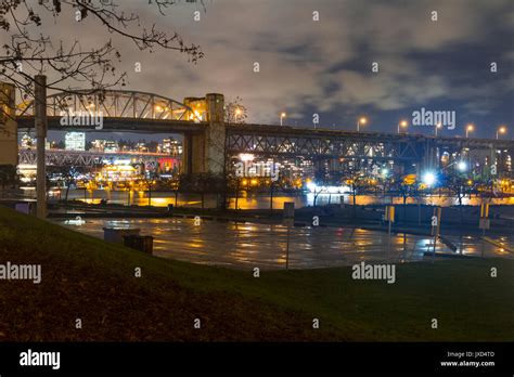 Nightlife atmosphere of Vancouver downtown at night Stock Photo - Alamy