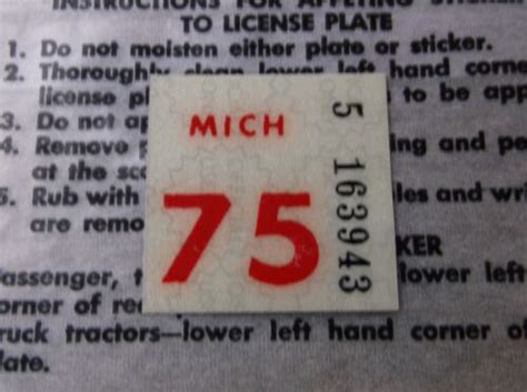 ⛄⛄⛄ 1975 Michigan License Plate Registration Year Sticker Tab | eBay