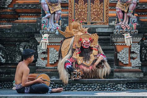 Pariwisata di Bali: Keindahan Alam, Budaya, dan Kuliner Khas - Budhal ...