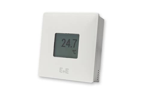 Room temperature sensor