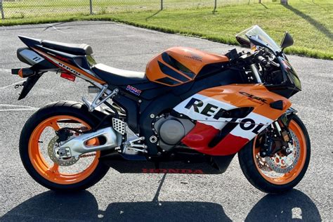 237-Mile 2005 Honda CBR1000RR Repsol Edition for sale on BaT Auctions ...