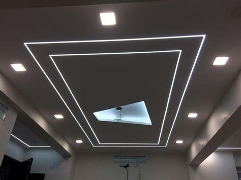 Elegant Linear Lighting Design in POP Roof | Ceiling design, Ceiling ...