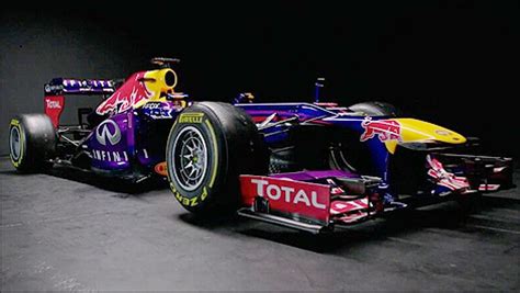 F1: Red Bull RB9 breaks cover (+photo, video) | Auto123.com