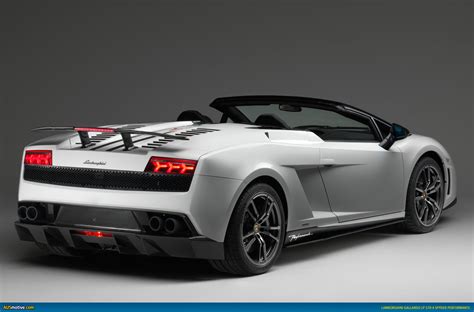 AUSmotive.com » Lamborghini Gallardo LP 570-4 Spyder Performante