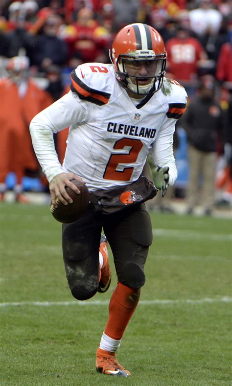 Johnny Manziel Josh Gordon / @thescore josh smoked a joint he's still ...