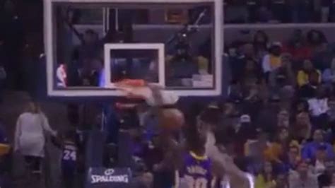 Lakers Highlights: Julius Randle throws down monster dunk against ...