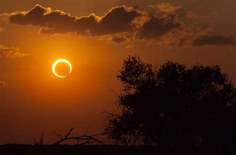 A Sunrise Annular Solar Eclipse - Sky & Telescope - Sky & Telescope