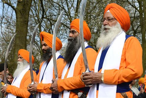 GALLERY: Thousands line the streets for Vaisakhi celebrations | Express & Star