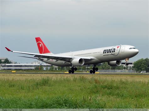 Airbus A330-300 - Specifications - Technical Data / Description