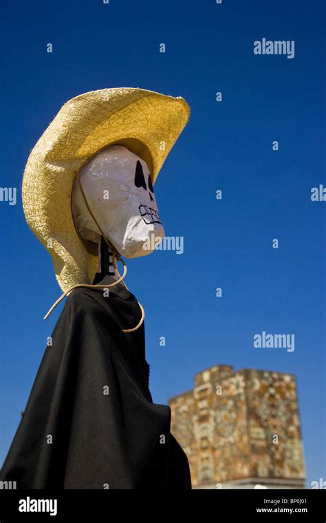 All Saints Day Mexico Altar Stock Photos & All Saints Day Mexico Altar ...