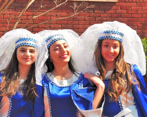 Three Nairi Armenian Dancers | Mark Thornton | Flickr