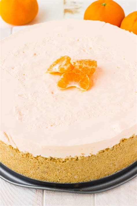 Creamy Orange Pie (No Bake) – Deliciously Sprinkled