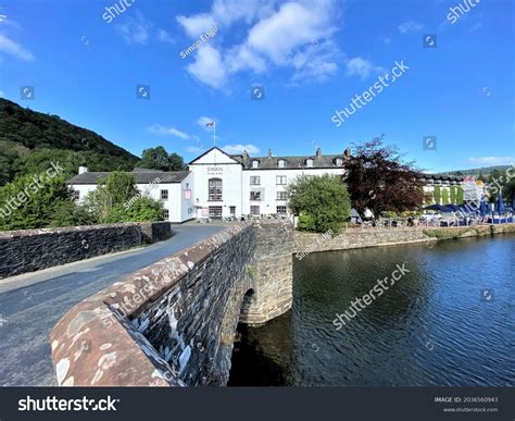 Newby Bridge Lake District September 2021 Stock Photo 2036560943 | Shutterstock