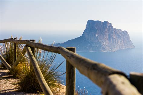 Calpe: Warm Mediterranean Sea, Pristine Beaches, and More