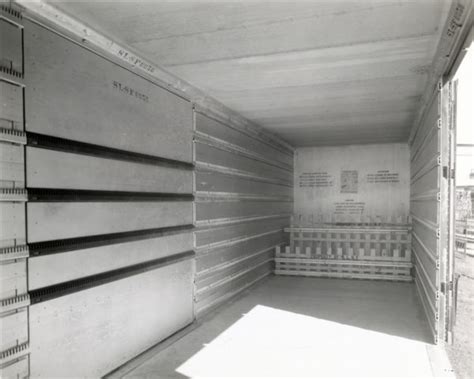 Insulated Boxcar 6056 Interior » Frisco Archive