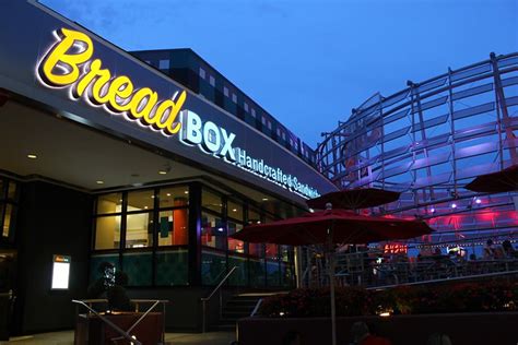 Bread Box opens at Universal Orlando CityWalk serving fresh hot and cold sandwiches, plus salads ...