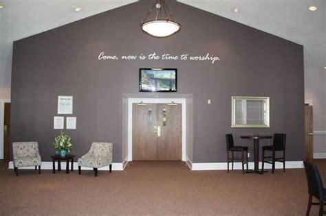 Small Church Foyer Ideas - Fritto