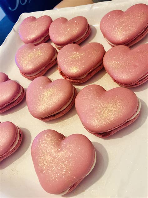 I’m making huge heart macarons to sell for Valentine’s Day! : r/bakeoff