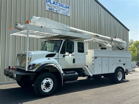 2009 International 7300 4x4 Extended Cab Altec Material Handler Bucket Truck - Platinum Truck ...