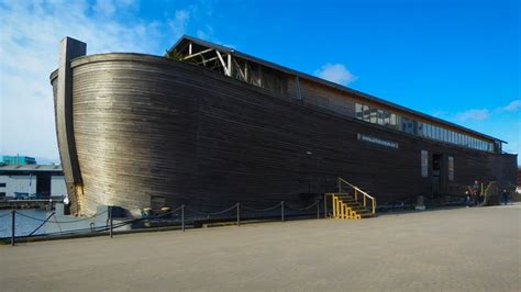 Noah's Ark giant 'replica' leaves Ipswich after 20 months - BBC News