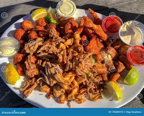 Fried Seafood Platter, Gourmet Food Stock Image - Image of food, buffet ...