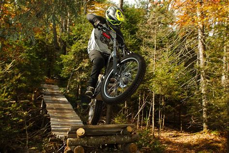 Check out what a local motorcycle freerider’s doing in the Muskoka ...