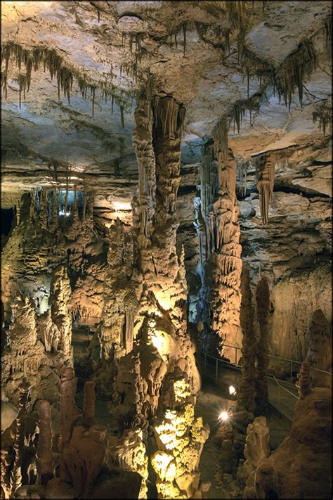 Cathedral Caverns State Park