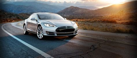 Several Things That Can Go Wrong with Tesla Model S Autopilot | Torque News