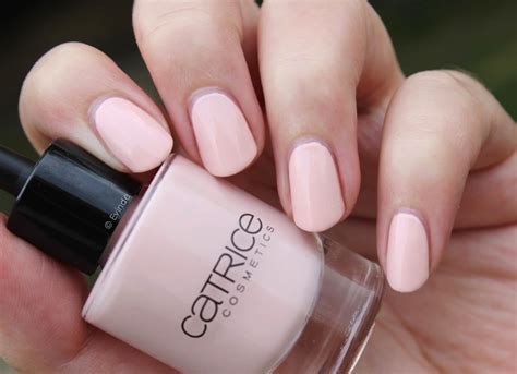 Catrice Zensibility Nail Polish - Sheer Silence | Opaque Pale Pink! | Evinde's Blog