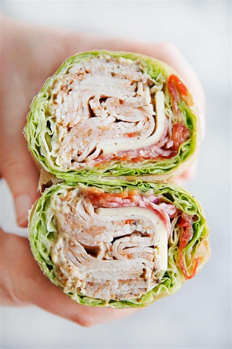 How to Make a Lettuce Wrap Sandwich (Low Carb!) | Ricetta | Ricette keto, Ricette crude, Zuppe light