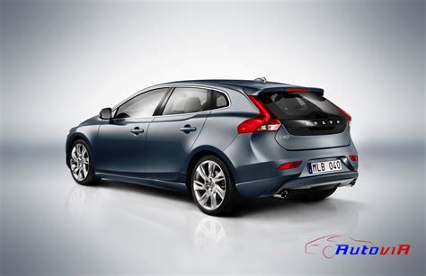 Volvo V40 2013 003