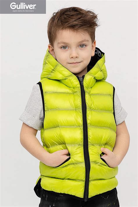 Boys Neon Green Light Quilted Down Hooded VestMade of Windproof and Water-repellent Polyester ...