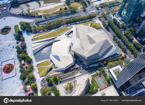 Guangzhou Opera House Zaha Hadid — Stock Photo © Raoyang #350110974