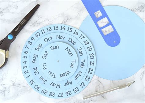 DIY Homemade Calendar Ideas to Start Your New Year - Live Enhanced