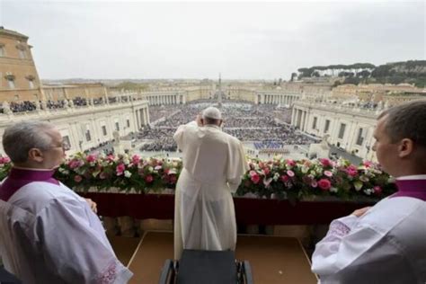 Pope Francis pleads for peace in Easter message - Barbados Today