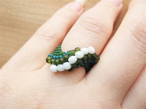 Beads and Crystals Ring - How Did You Make This? | Luxe DIY