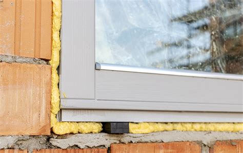 8 Best Window Insulation Kit [Reviewed+Buyer's Guide]