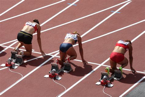 Jessica Ennis in the blocks for the heptathlon 100m hurdle… | Flickr